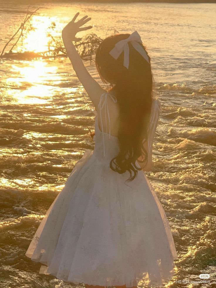 Ảnh gái xinh che mặt với phong cách cực chất