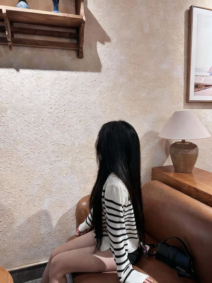 Ảnh gái xinh che mặt với phong cách cực chất 3