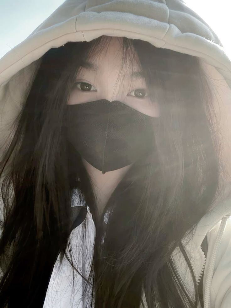 Ảnh gái xinh che mặt với phong cách cực chất 19