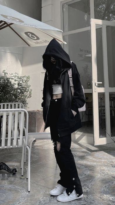 Ảnh girl che mặt lạnh lùng: Cá tính mạnh mẽ 9