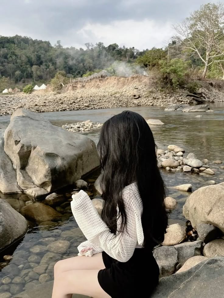 Ảnh girl che mặt lạnh lùng: Cá tính mạnh mẽ 23