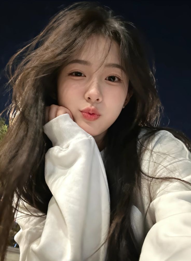 Ảnh girl xinh toát lên thần thái dịu dàng đáng yêu 23