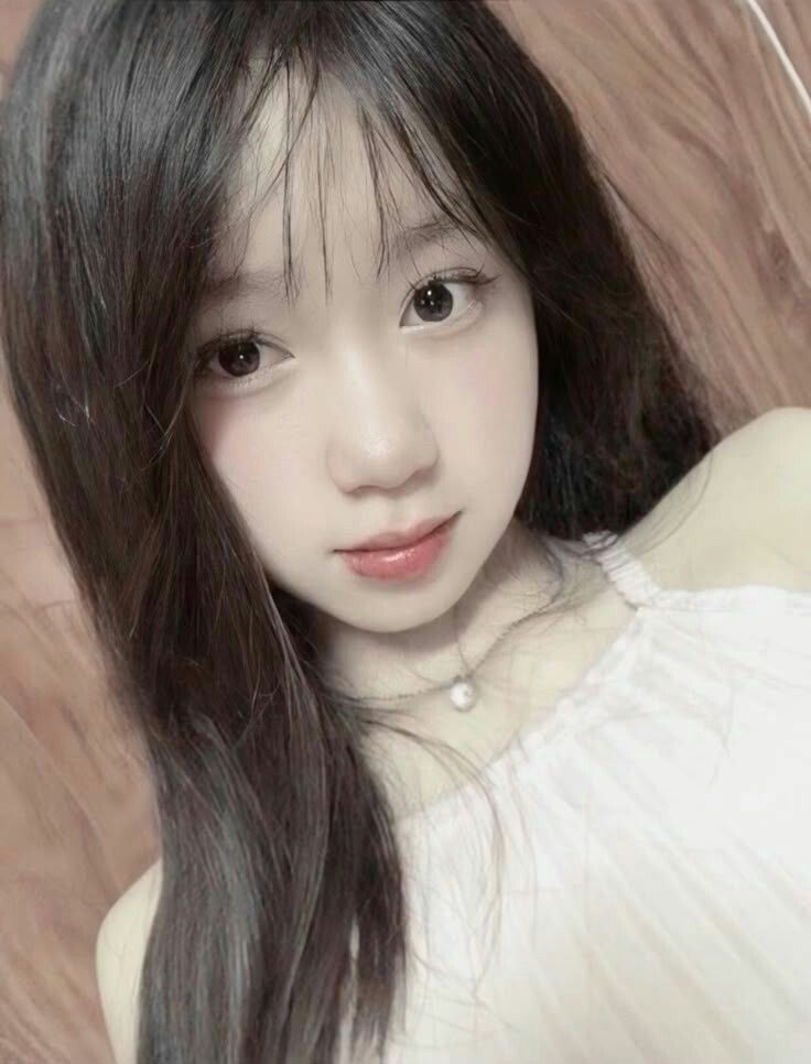 Ảnh hot girl đáng yêu với nụ cười trong trẻo 8